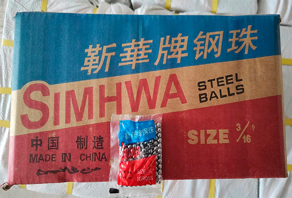 Plastic bag for steel balls